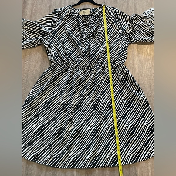 Lane Bryant Women Midi Dress Size 20 Black & White Striped Animal Print - Picture 16 of 17